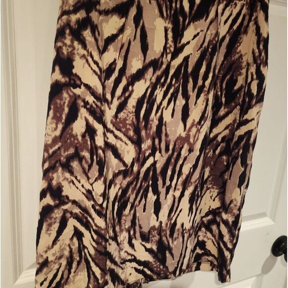Connected Apparel Brown Patterned Knee Length Dress Size 14 - Picture 3 of 4